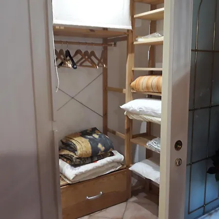 Apartment Alcova